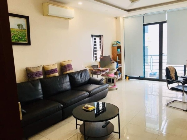 Bán nhà 4 tầng phân lô tại Trần Hưng Đạo, Hoàn Kiếm, Hà Nội